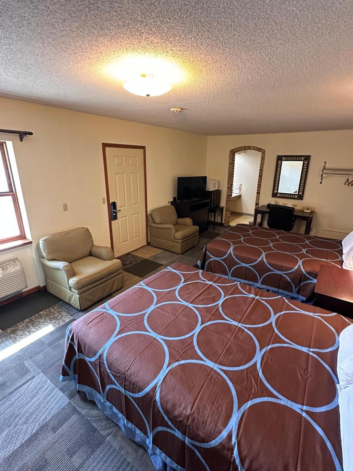 Amerivu Inn & Suites - St Croix Falls Saint Croix Falls Екстериор снимка