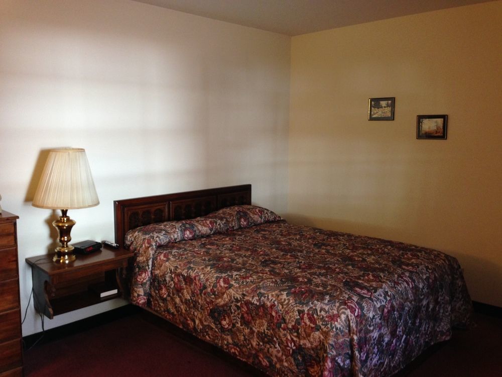 Amerivu Inn & Suites - St Croix Falls Saint Croix Falls Екстериор снимка