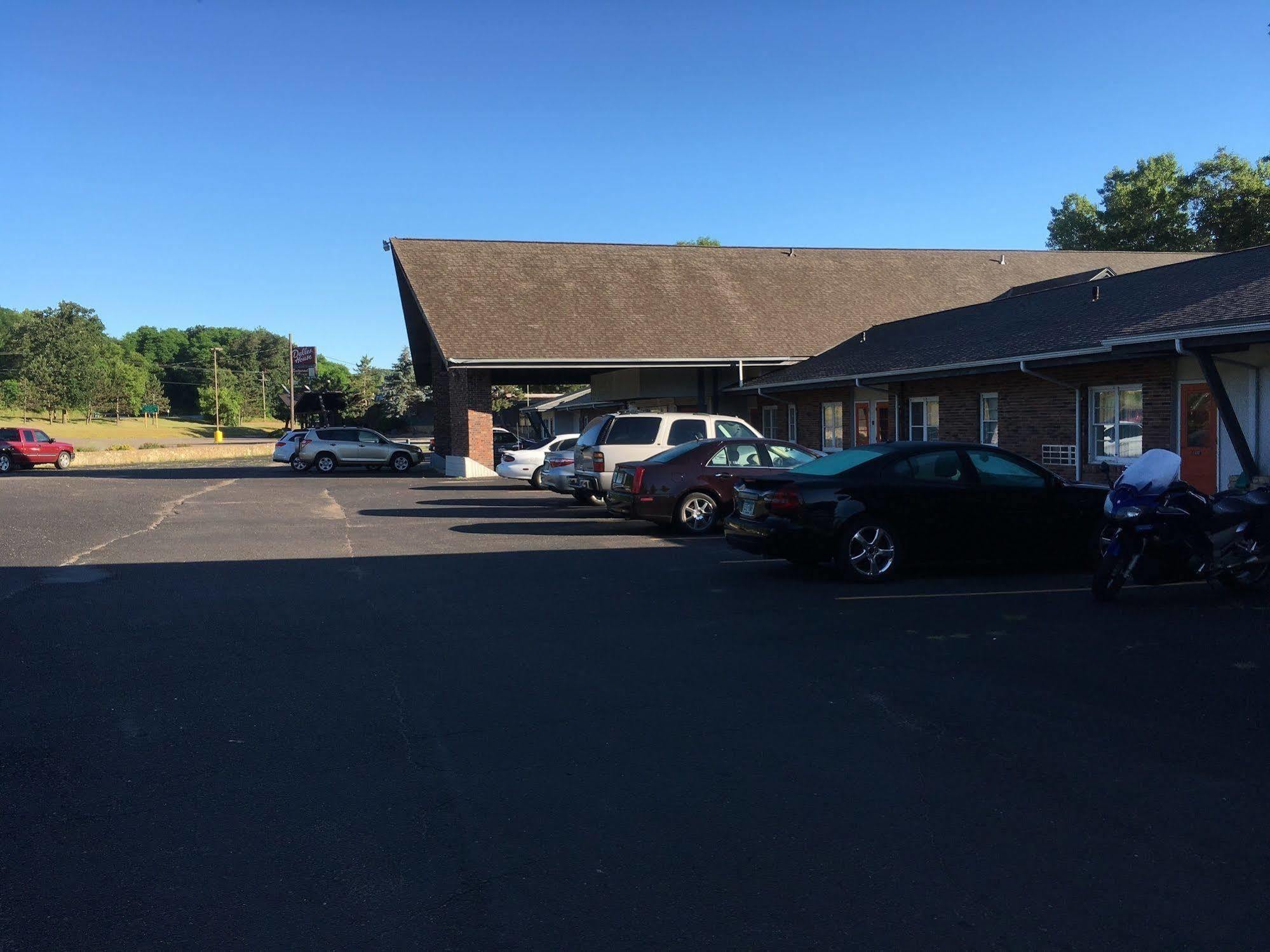Amerivu Inn & Suites - St Croix Falls Saint Croix Falls Екстериор снимка